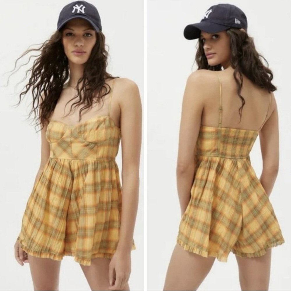 Urban Outfitters Crinkle Cotton Romper NWT